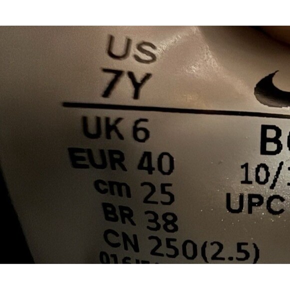 Nike vapormax flyknit pink Navy size 7Y EU40 - Picture 6 of 6